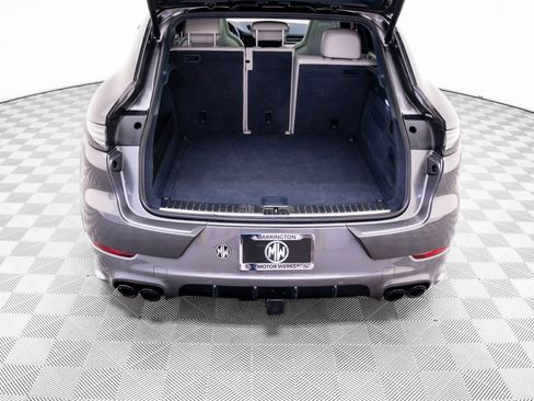 Used 2021 Porsche Cayenne GTS image 34