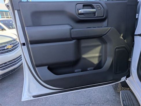 New 2026 Chevrolet Silverado 2500 Custom w/ Custom Convenience Package image 9