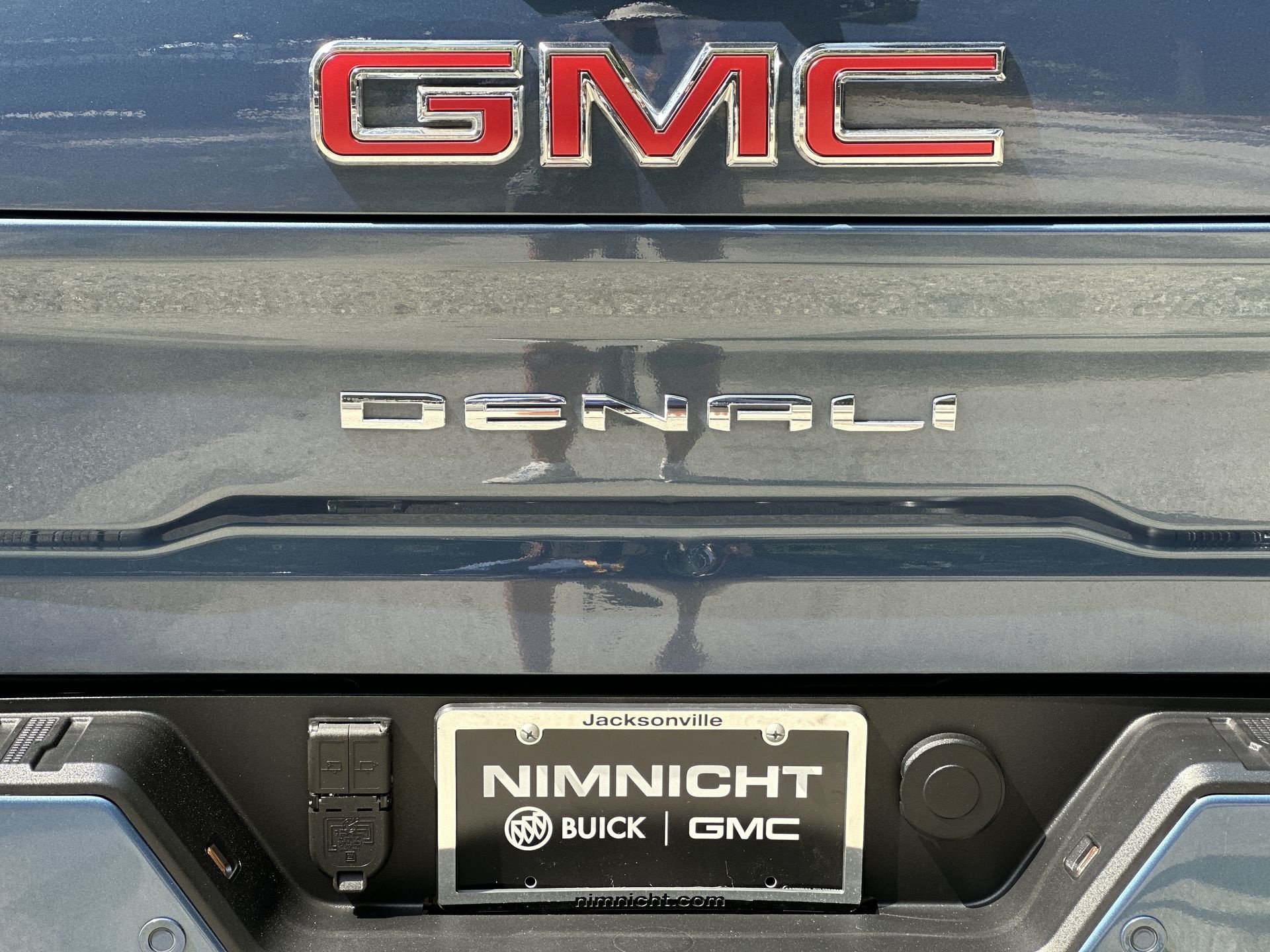 Certified 2026 GMC Sierra 2500 Denali w/ Denali Reserve Package AWD/4WD image 32