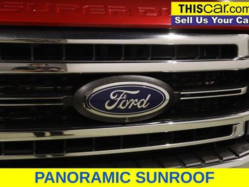 Used 2021 Ford F250 Lariat w/ Lariat Ultimate Package AWD/4WD image 12