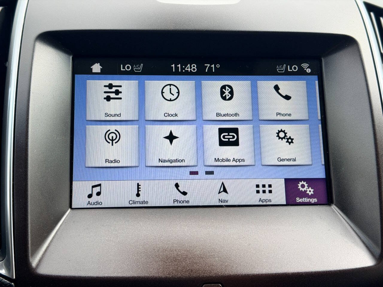 Used 2018 Ford Edge Titanium w/ Equipment Group 302A AWD/4WD image 43