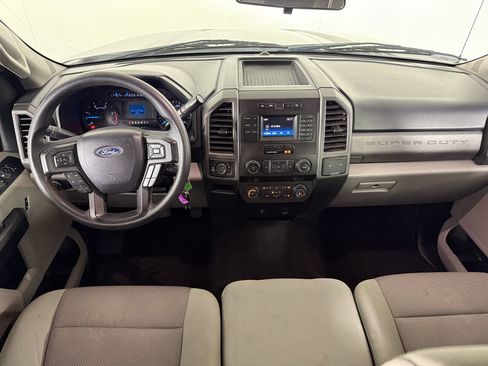 Used 2019 Ford F250 XL w/ STX Appearance Package AWD/4WD image 13