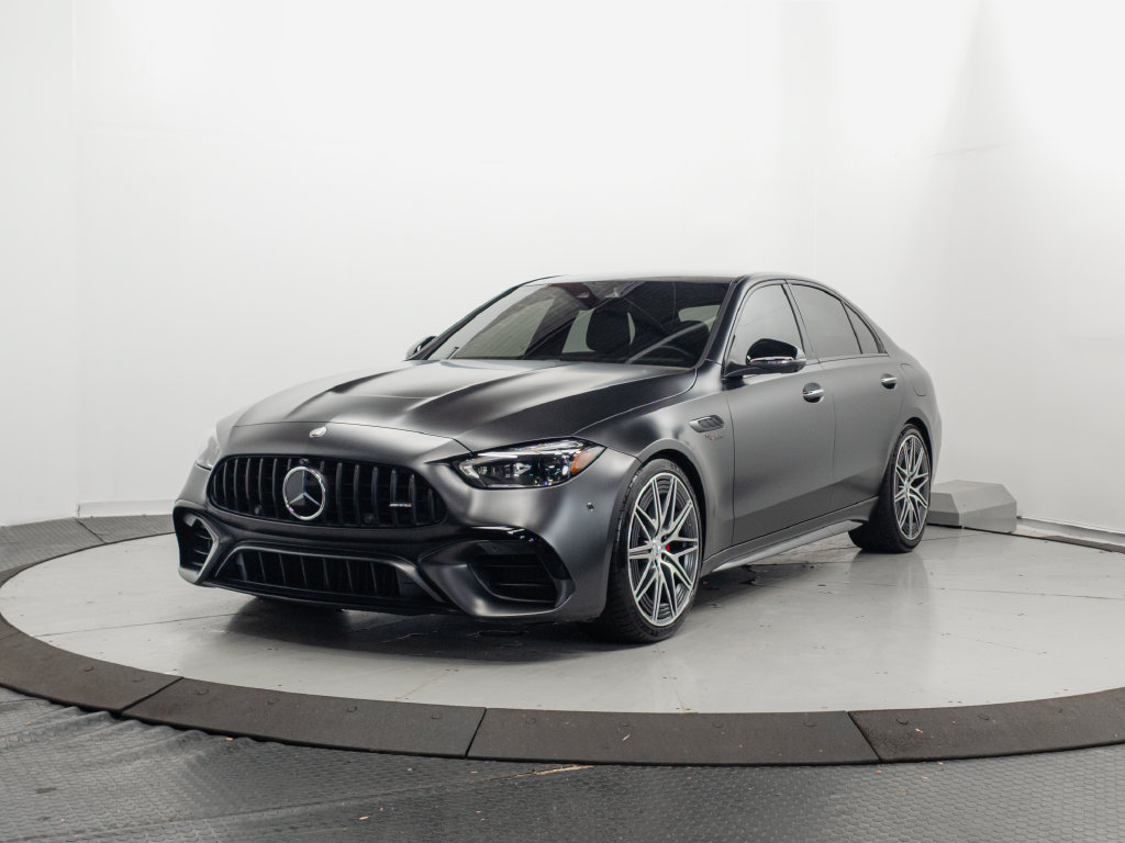 Used 2024 Mercedes-Benz C 63 AMG S image 3