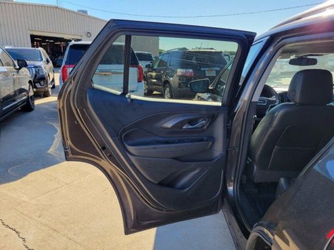 Used 2019 GMC Terrain SLT w/ Preferred Package image 27