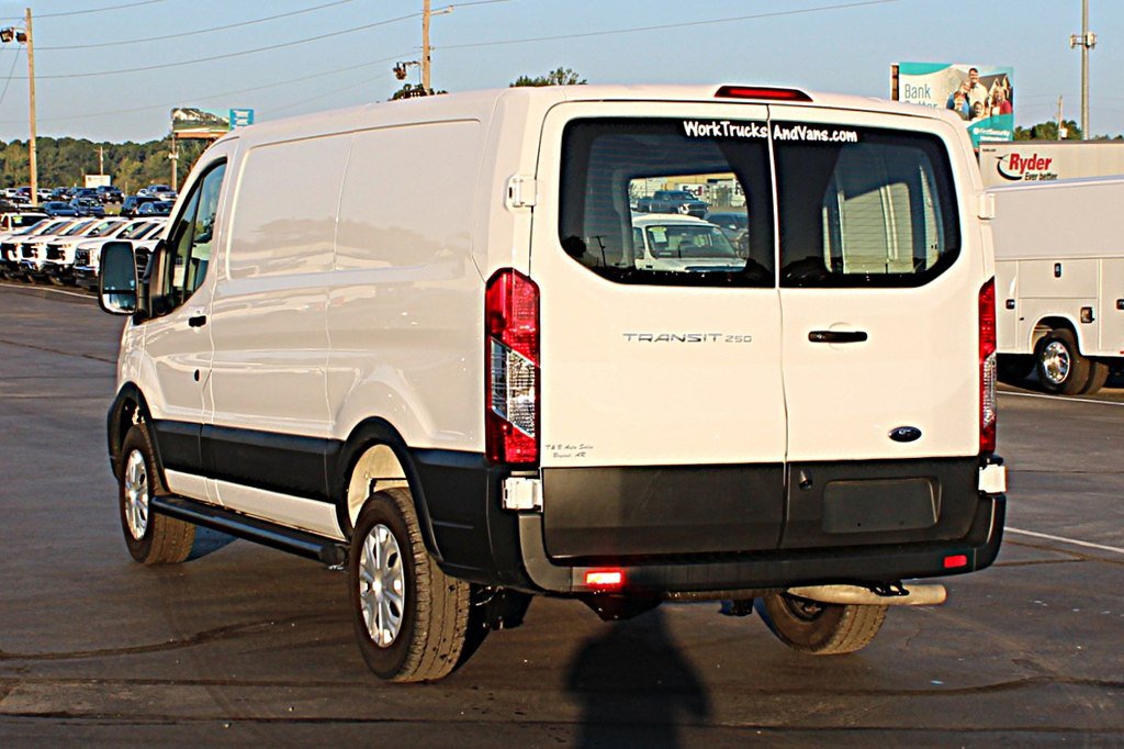 Used 2025 Ford Transit 250 Low Roof w/ Exterior Upgrade Package RWD image 4