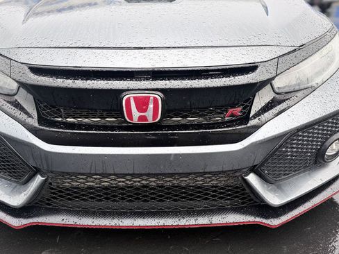 Used 2019 Honda Civic Type R image 7