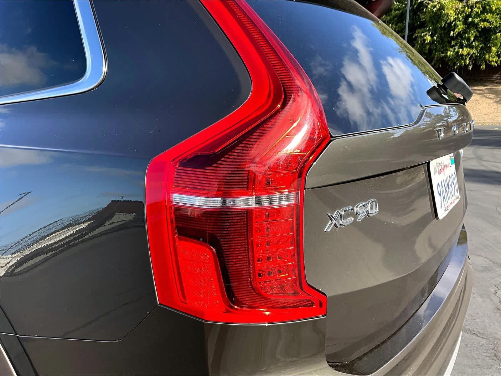 Used 2018 Volvo XC90 T8 Inscription w/ Convenience Package AWD/4WD image 20