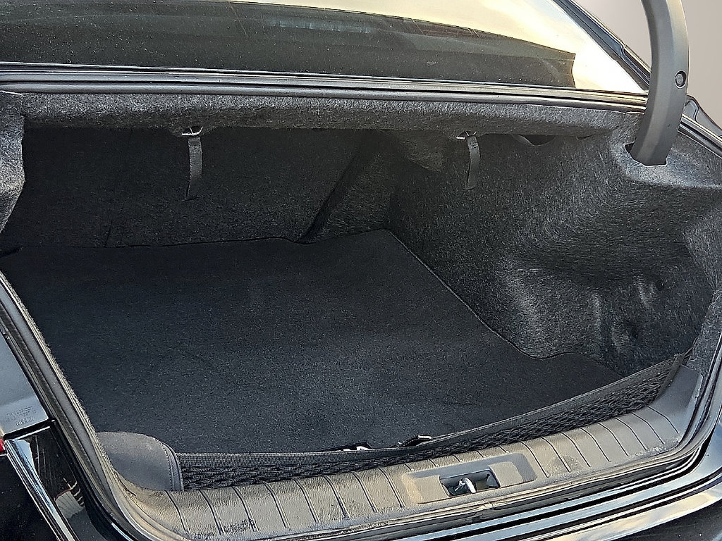 Used 2018 Nissan Maxima Platinum FWD image 10