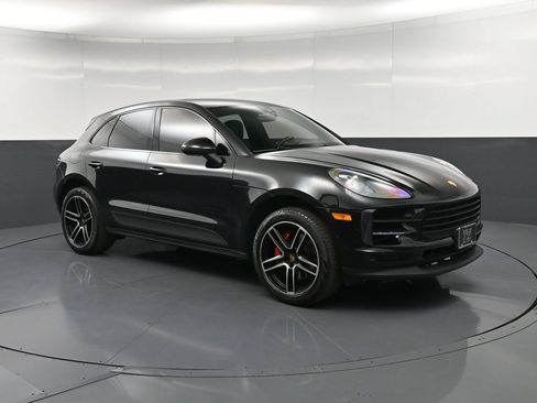 Certified 2021 Porsche Macan S AWD/4WD image 10