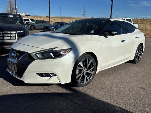 Used 2017 Nissan Maxima Platinum image 18