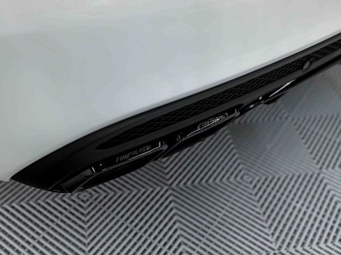 Used 2017 Mercedes-Benz C 63 AMG S image 29