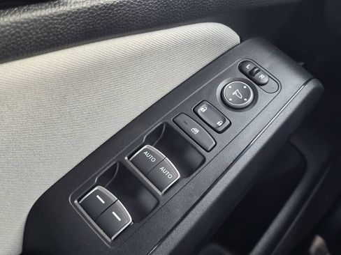 Used 2025 Honda Civic Sport image 23