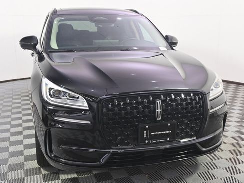 New 2025 Lincoln Corsair Reserve w/ Jet Appearance Package image 9