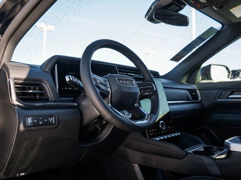 New 2026 GMC Terrain Elevation w/ Elevation Premium Package image 19