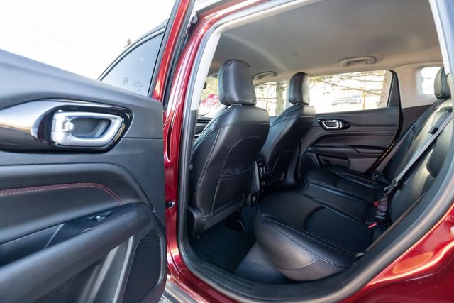 Used 2022 Jeep Compass Limited AWD/4WD image 16