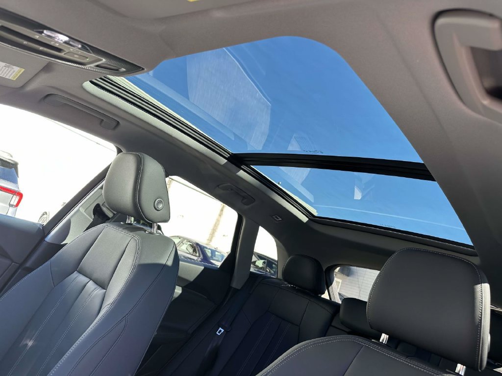 New 2026 Audi Q5 Premium AWD/4WD image 18