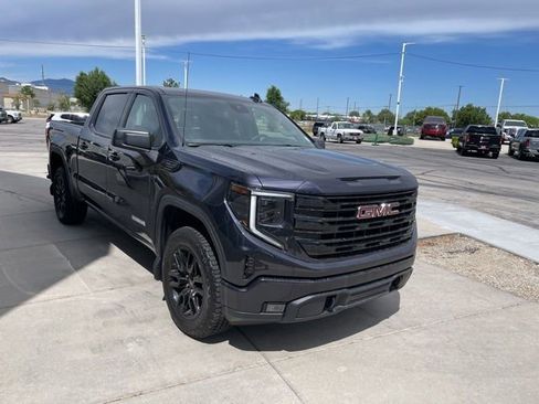 Used 2025 GMC Sierra 1500 Elevation w/ X31 Off-Road Package image 9