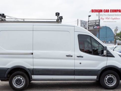 Used 2016 Ford Transit 250 130 Medium Roof image 13