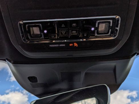 Used 2020 Lincoln Corsair Reserve AWD/4WD image 17