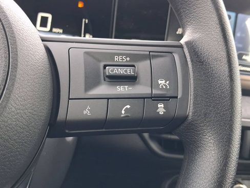 New 2027 Nissan Kicks S FWD image 13