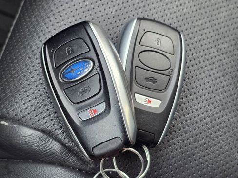 Used 2022 Subaru Ascent Limited w/ Technology Package image 37