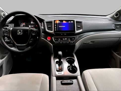 Used 2017 Honda Pilot EX image 15