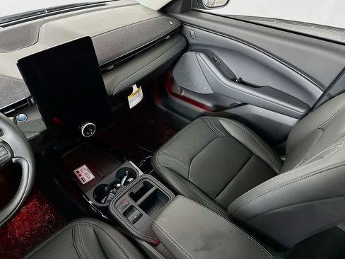 New 2025 Ford Mustang Mach-E Premium image 10