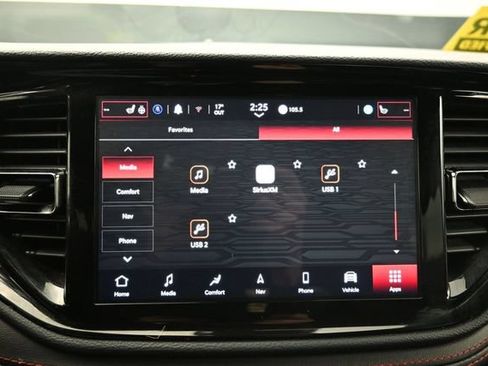 Used 2025 Dodge Durango R/T AWD/4WD image 31