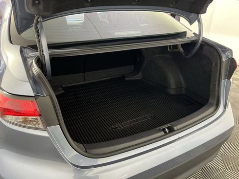 Used 2025 Toyota Corolla LE image 24