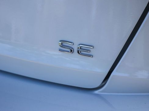 New 2026 Volkswagen Jetta SE image 13