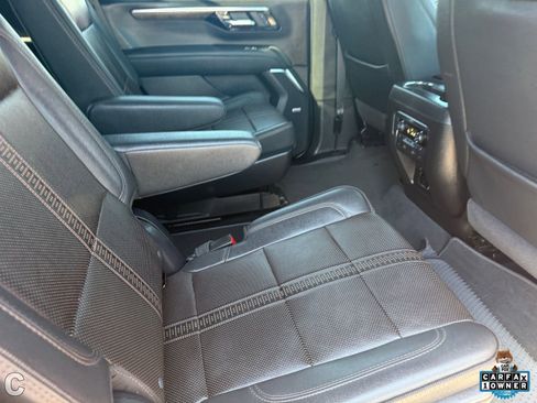 Certified 2025 Chevrolet Tahoe High Country AWD/4WD image 12