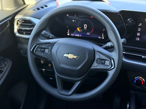 New 2026 Chevrolet TrailBlazer LS image 13