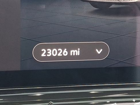 Used 2021 Volkswagen ID.4 Pro S image 21