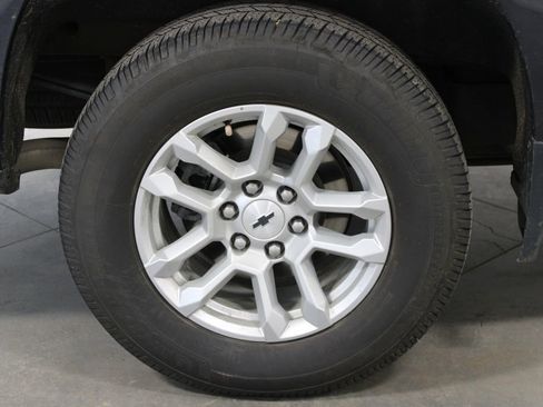 Used 2023 Chevrolet Silverado 1500 RST w/ Protection Package AWD/4WD image 14