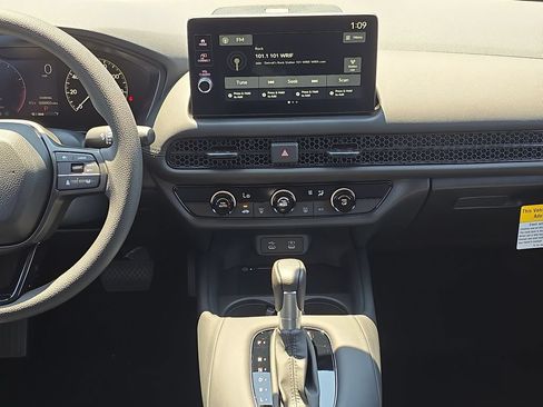 New 2027 Honda HR-V LX image 26