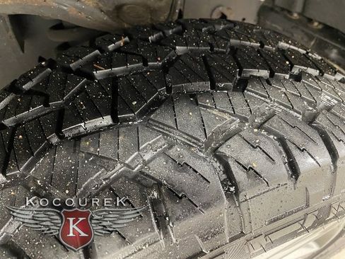 Used 2020 Ford F150 XLT w/ Equipment Group 302A Luxury image 8