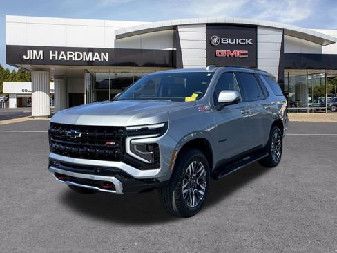 Used 2026 Chevrolet Tahoe Z71 w/ Comfort Package image 3