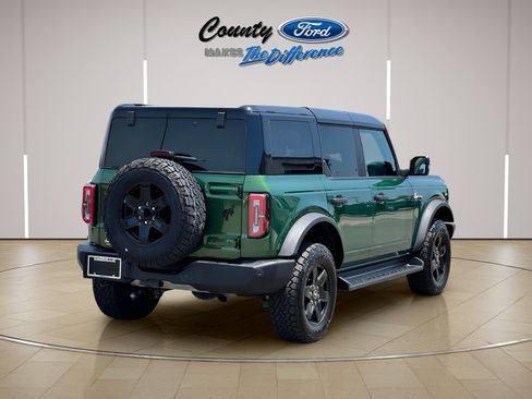 Used 2025 Ford Bronco Outer Banks AWD/4WD image 7