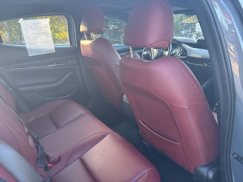 Used 2024 MAZDA MAZDA3 s image 11