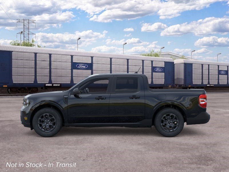 New 2026 Ford Maverick XLT w/ Equipment Group 301A AWD/4WD image 3