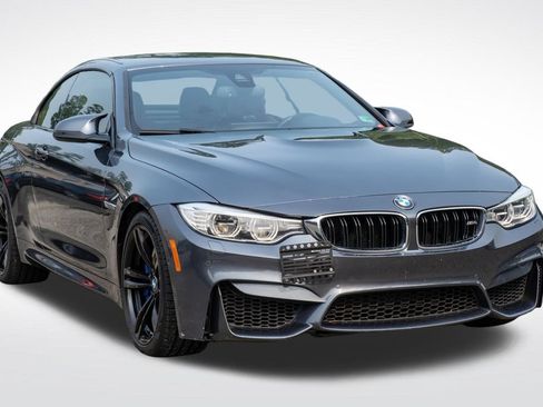 Used 2016 BMW M4 Convertible RWD image 38