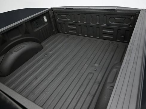 Used 2015 Ford F150 King Ranch w/ Equipment Group 601A Luxury AWD/4WD image 42