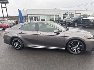 Used 2023 Toyota Camry SE video 2