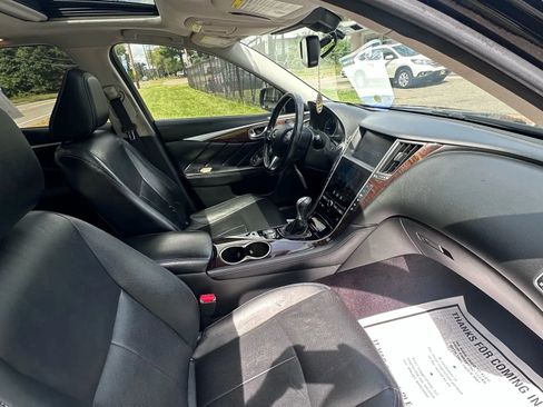 Used 2015 INFINITI Q50 Premium w/ Deluxe Touring Package image 30