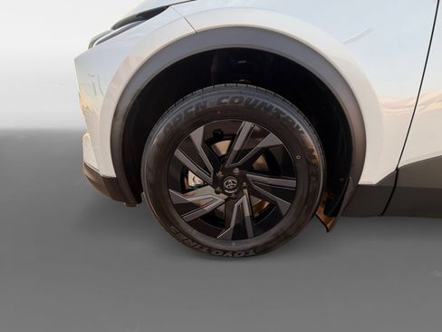 New 2026 Toyota C-HR AWD/4WD image 14