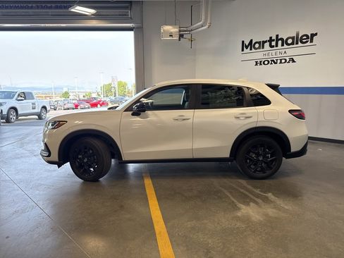 New 2025 Honda HR-V Sport image 8