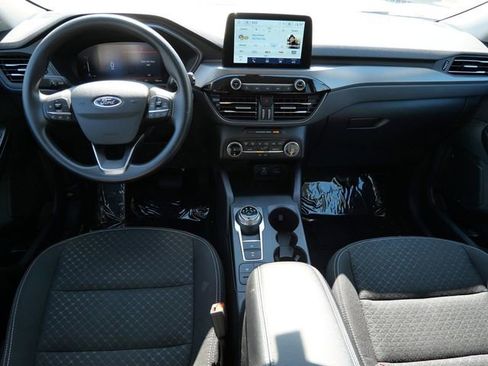 Used 2025 Ford Escape Active AWD/4WD image 12