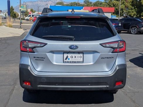 Used 2025 Subaru Outback Onyx Edition image 5