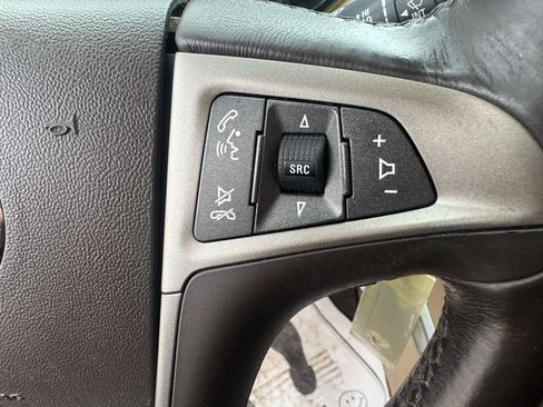 Used 2011 Buick LaCrosse CXS image 18