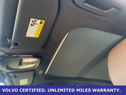 Certified 2023 Volvo XC60 B5 Plus w/ Protection Package Premier image 32
